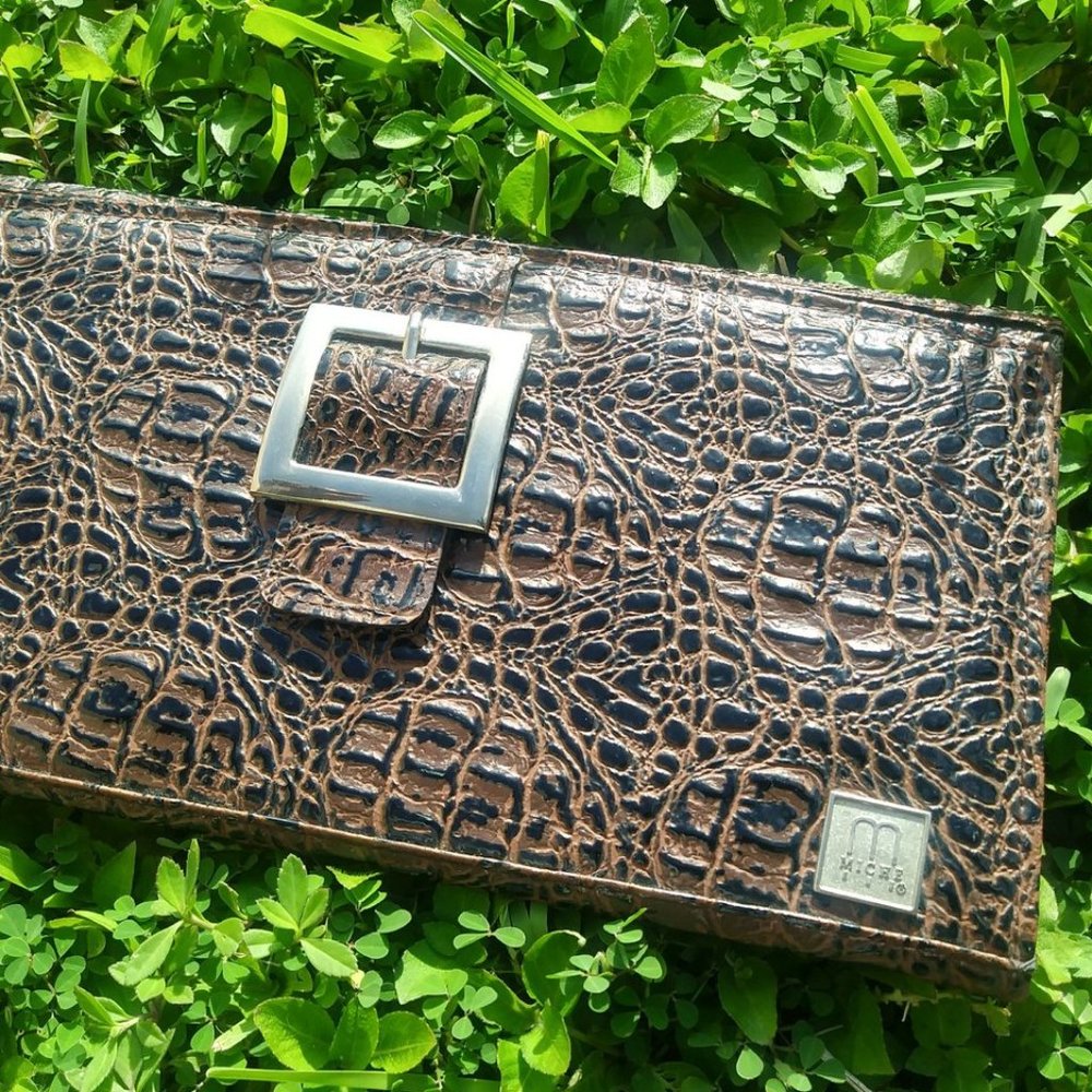 Miche Magnetic Brown Crocodile Clutch